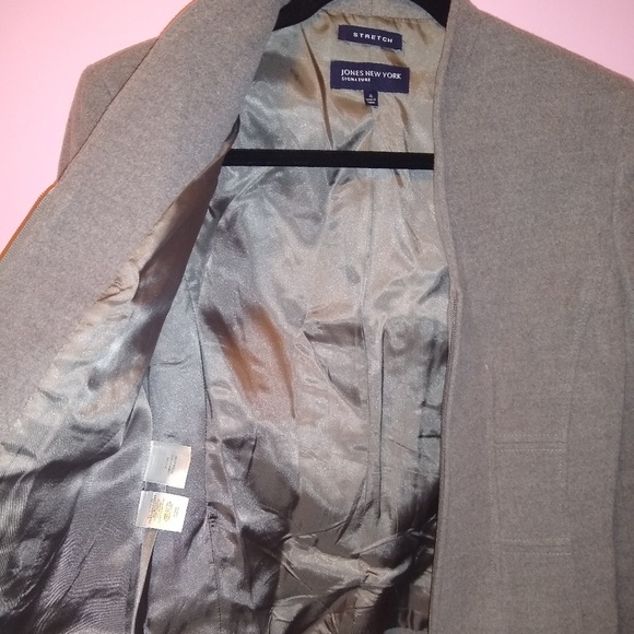 SOLD- NWOT Jones New York Fitted Zip Suit Jacket - Picture 3 of 8